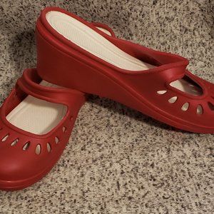 LITE WEIGHT PERFORATED CLOG